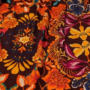 Loft Purple multicolored print sweater ♥️